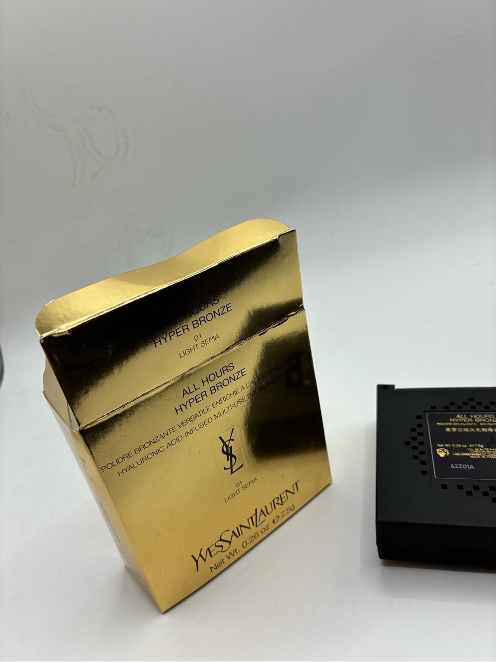 YSL Bronzer All Hours Hyper Bronze Powder Color 01 = Light Sepia *Brand New - Picture 12 of 14